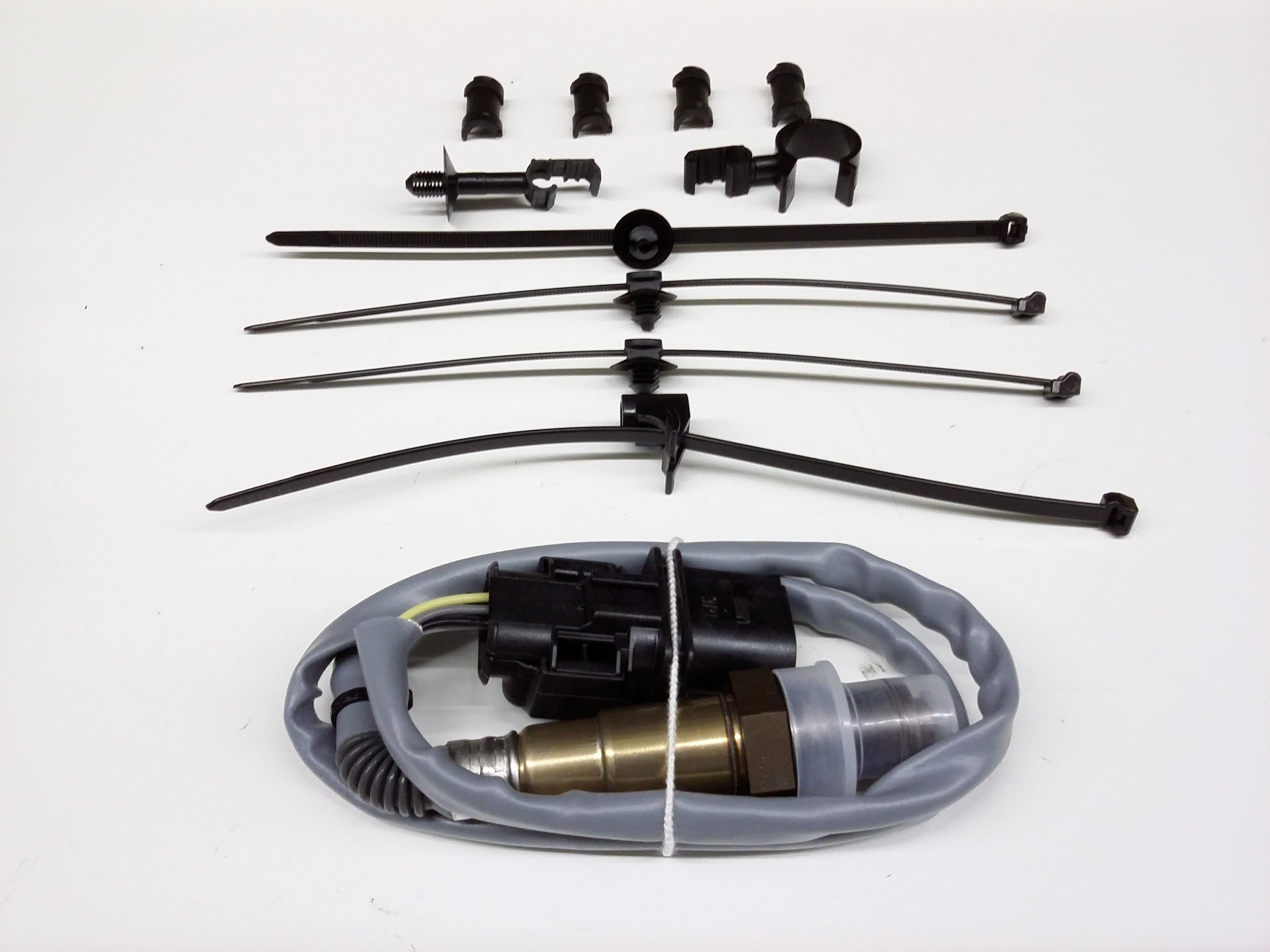 Bayern Motor Werks OEM Replacement Catalytic Converters and Oxygen Sensors for Audi VW
